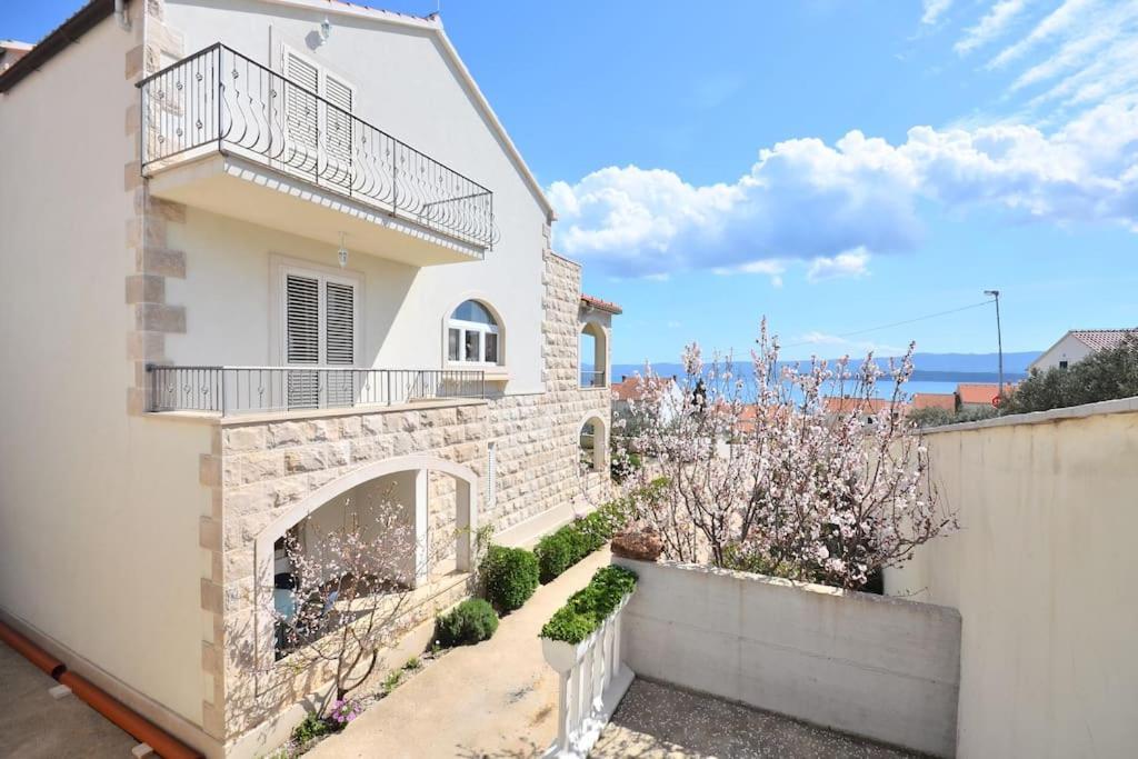 Apartments Regina Bol Dış mekan fotoğraf