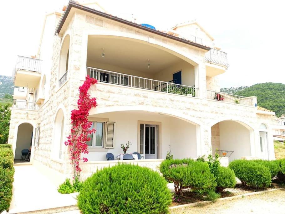 Apartments Regina Bol Dış mekan fotoğraf