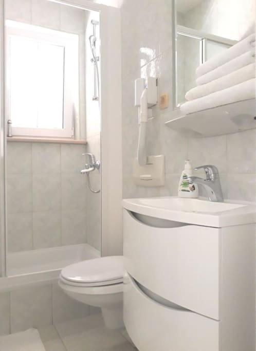 Apartments Regina Bol Dış mekan fotoğraf